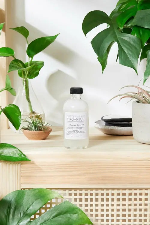 Organic Makeup Remover / Toxin Free / Gentle / Sensitive Skin / White Smokey